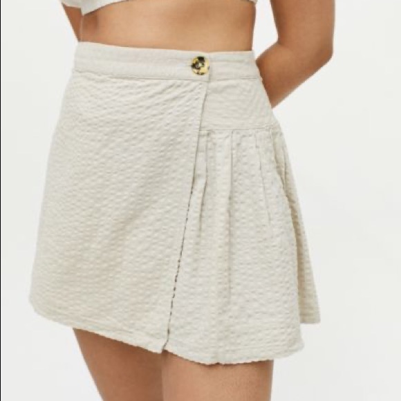 Urban Outfitters Dresses & Skirts - Urban Outfitters Seersucker Wrap Skirt